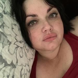 Meet your Posher, Carrie